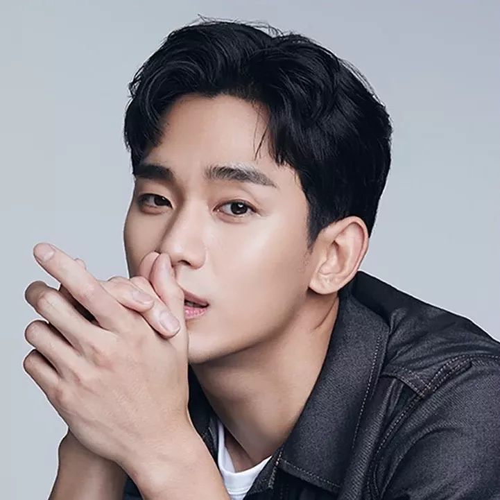 Latest photo of Kim Soohyun