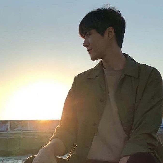 Latest photo of Kim Seonho