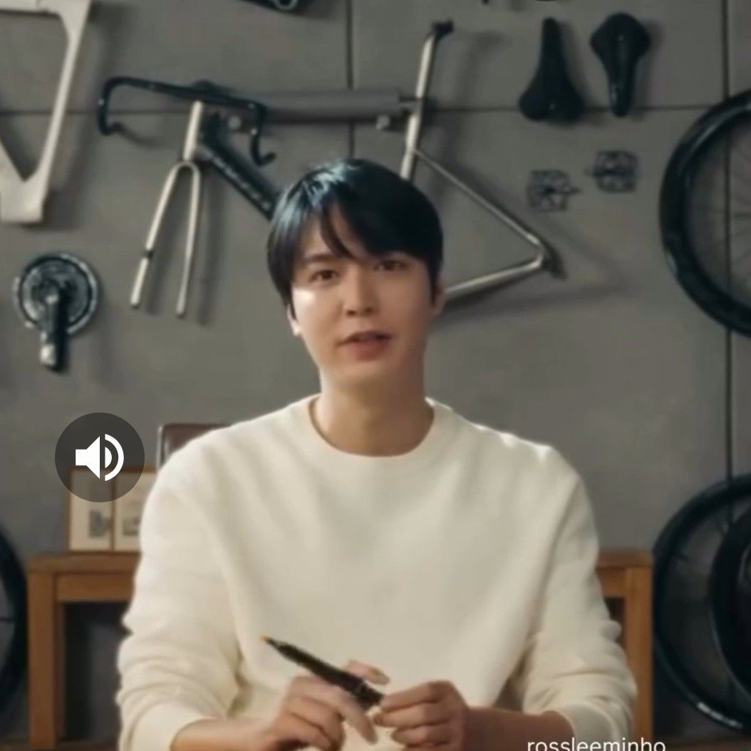 Behind-the-scenes cut of Lee Minho