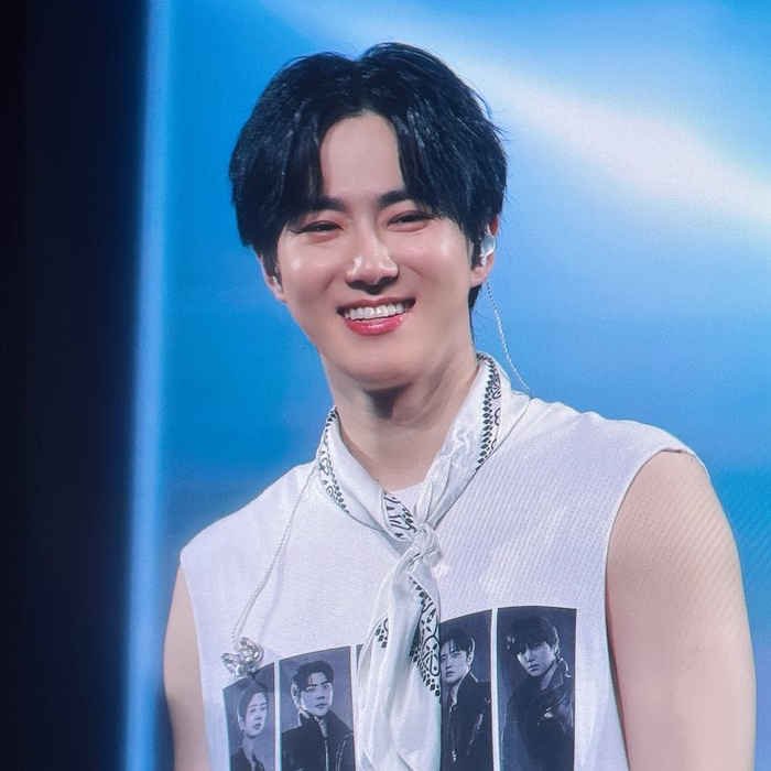 Recent activity shot of Suho
