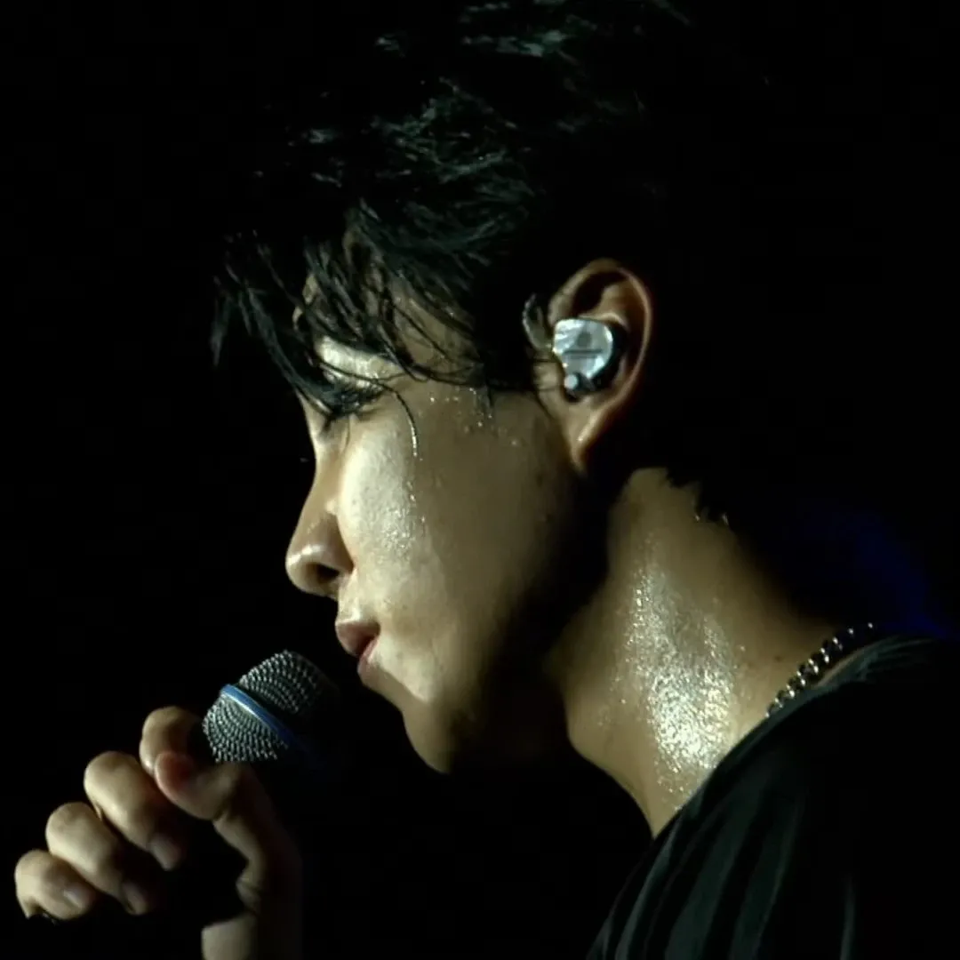 Cuplikan di balik layar dari Lee Seunggi