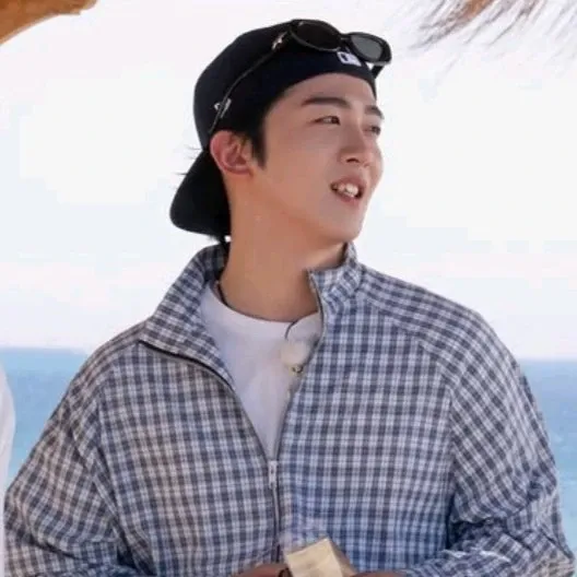 Recent activity shot of Kim Yohan