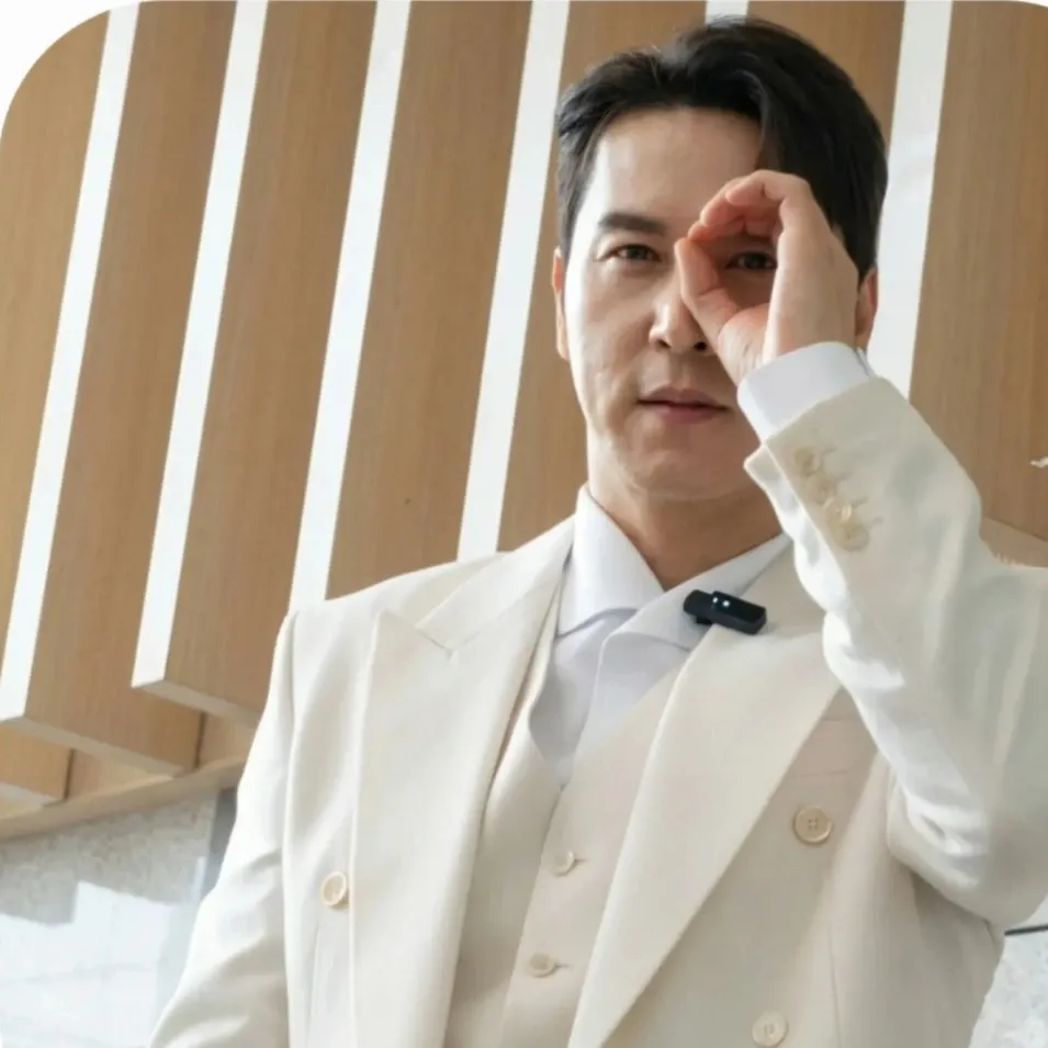Foto kegiatan terbaru dari Jang Minho