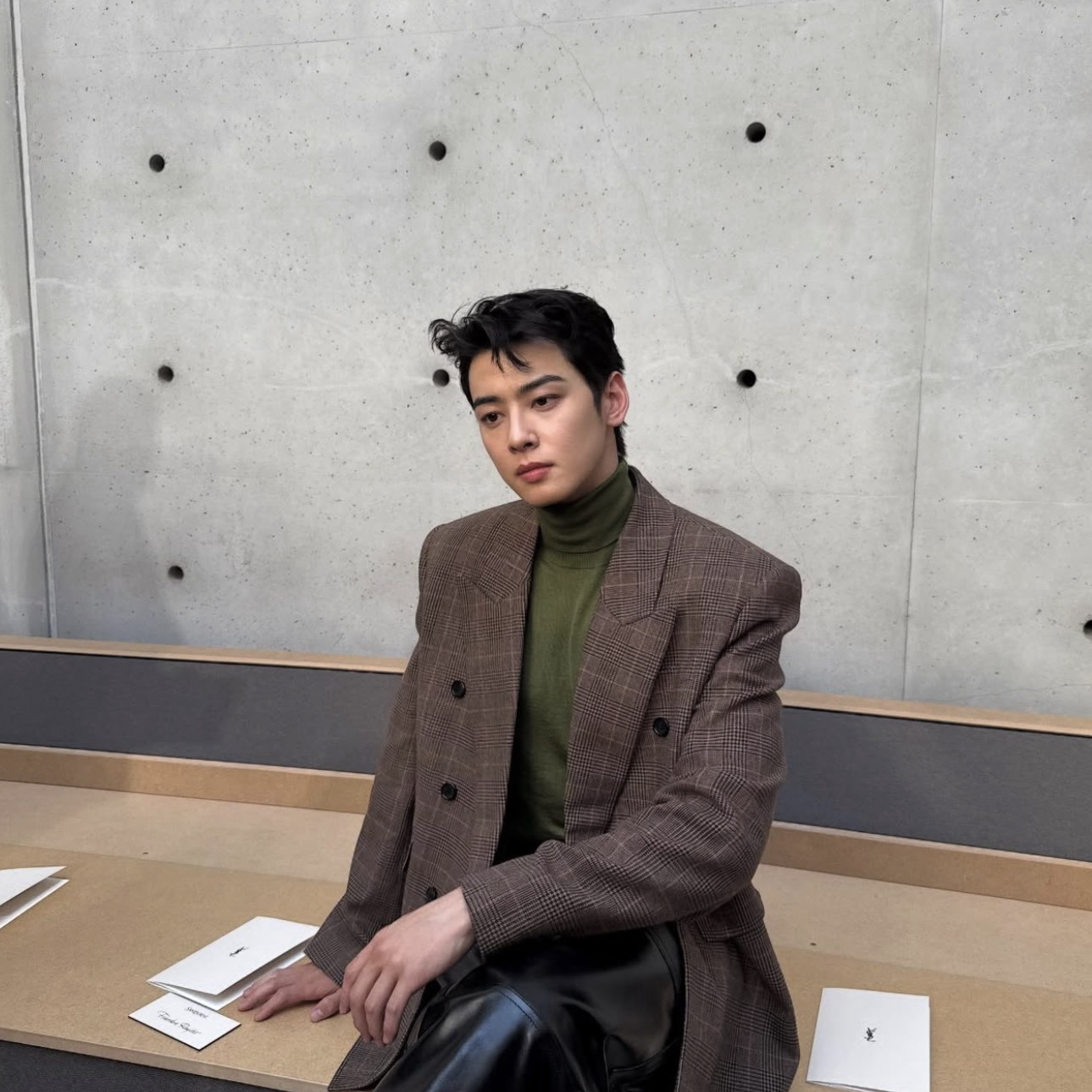 A moment captured by a fan of Cha Eunwoo