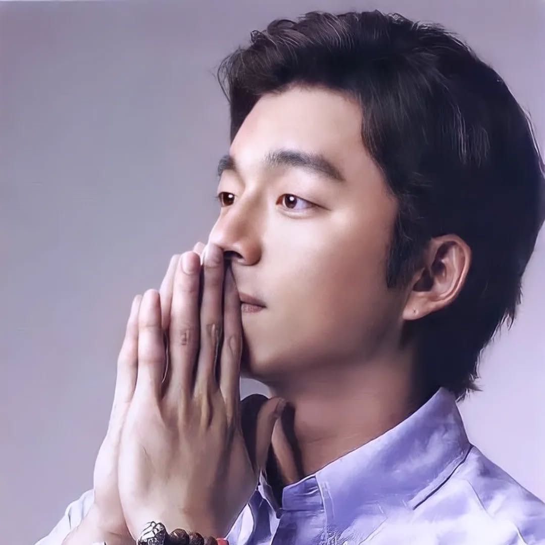 Momen yang diabadikan oleh penggemar Gong Yoo