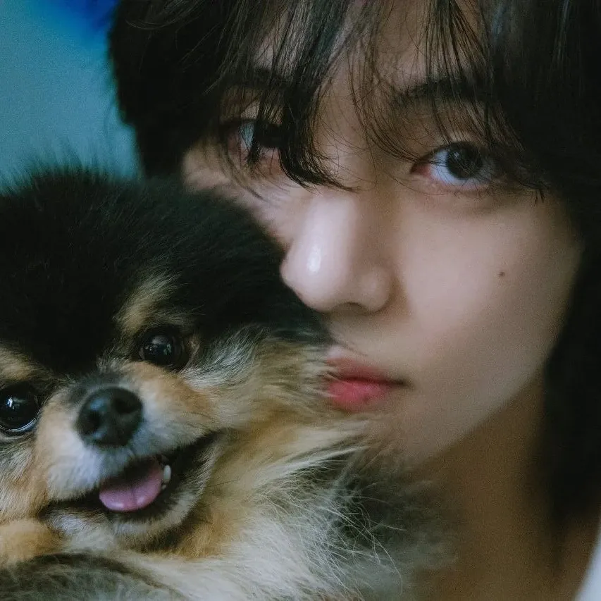 A moment captured by a fan of Kim Taehyung (V)