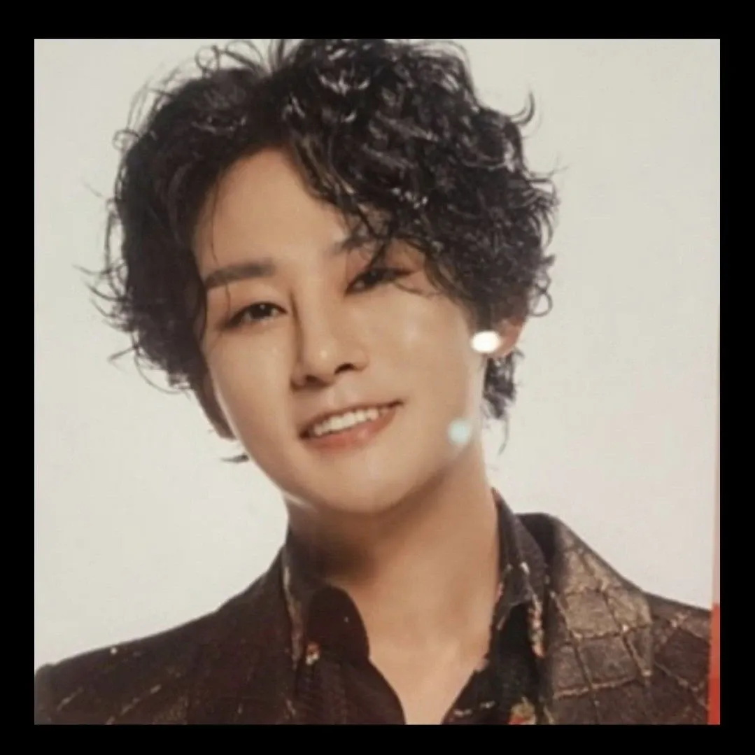 Behind-the-scenes cut of Kang Moonkyung