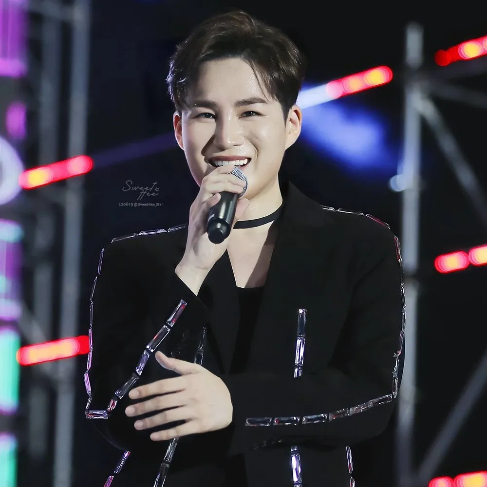 Cuplikan di balik layar dari Kim Heejae