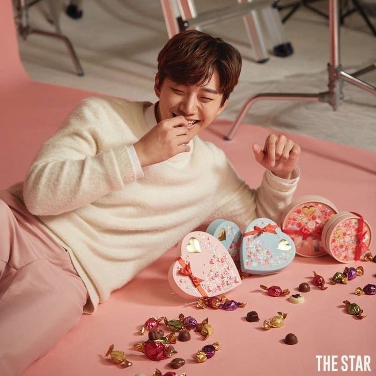 イ・ジュノのビハインドカット