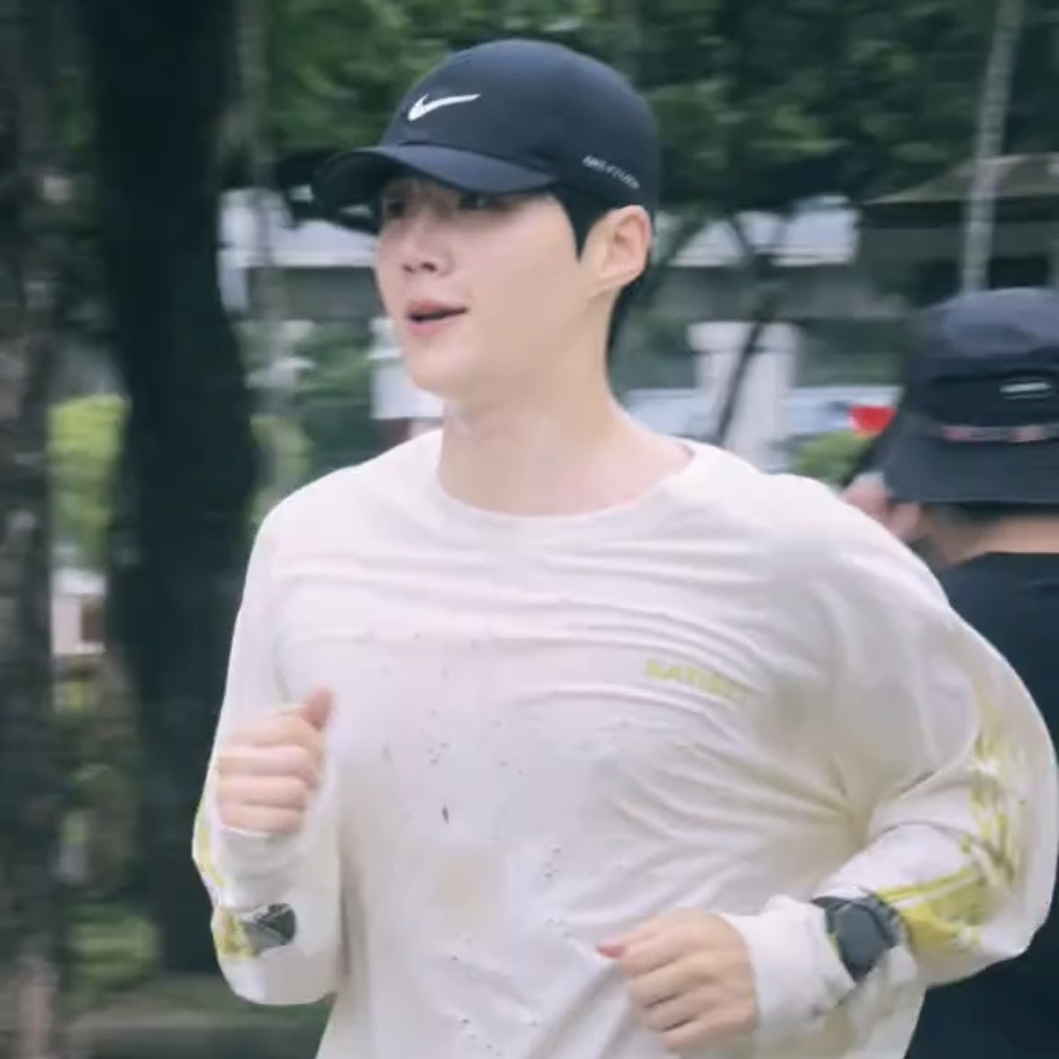 Recent activity shot of Kim Seonho