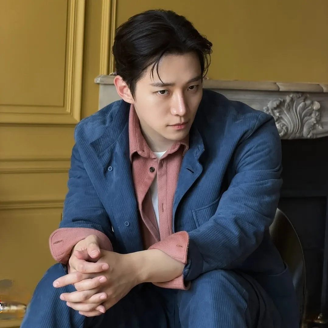 Foto kegiatan terbaru dari Lee Junho