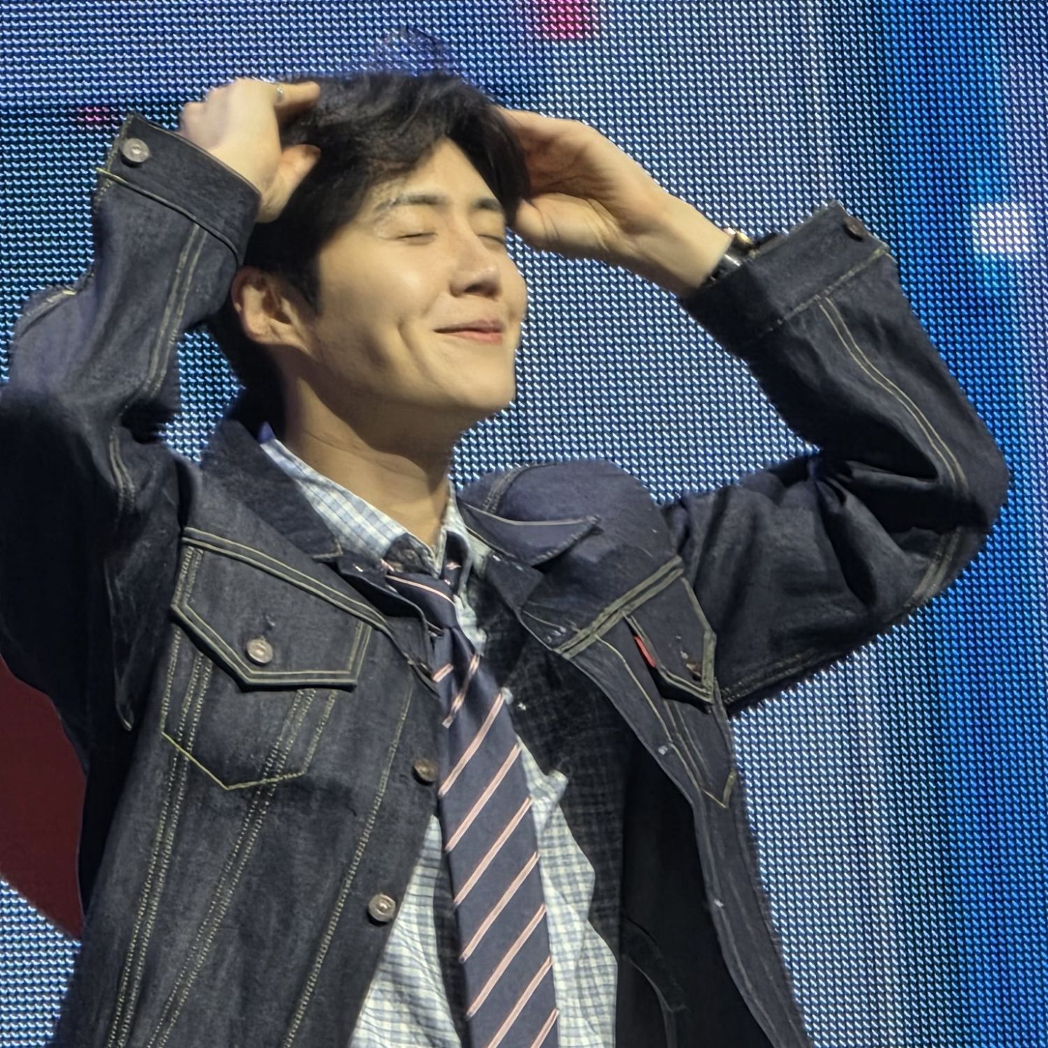 A moment captured by a fan of Kim Seonho