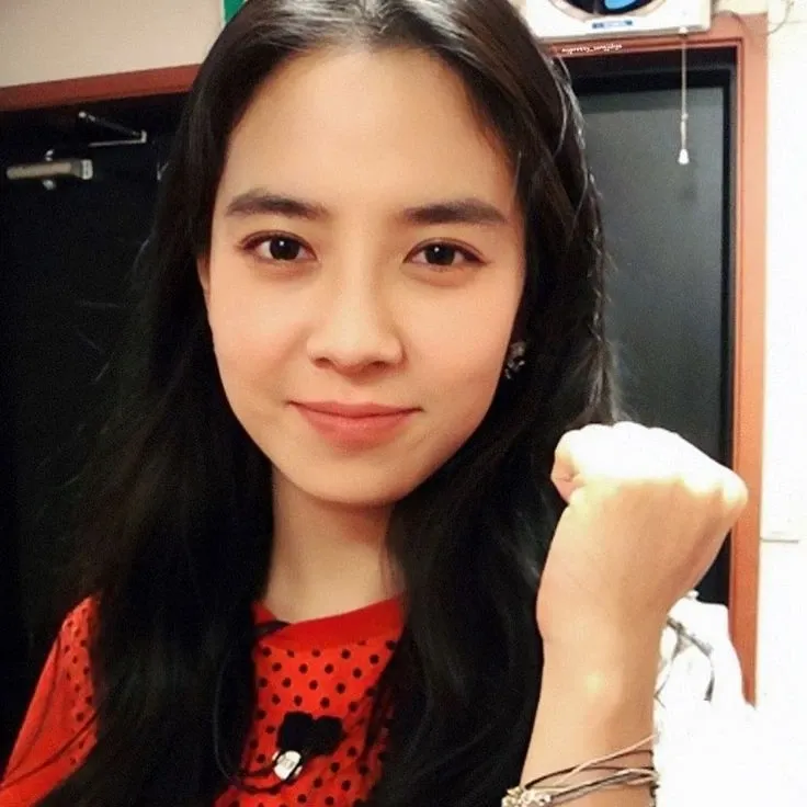Foto terbaru dari Song Jihyo