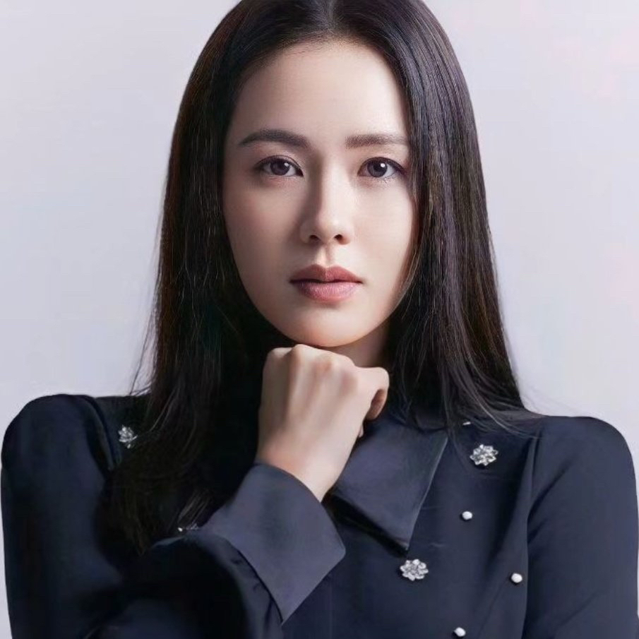 粉丝拍下的孙艺珍瞬间