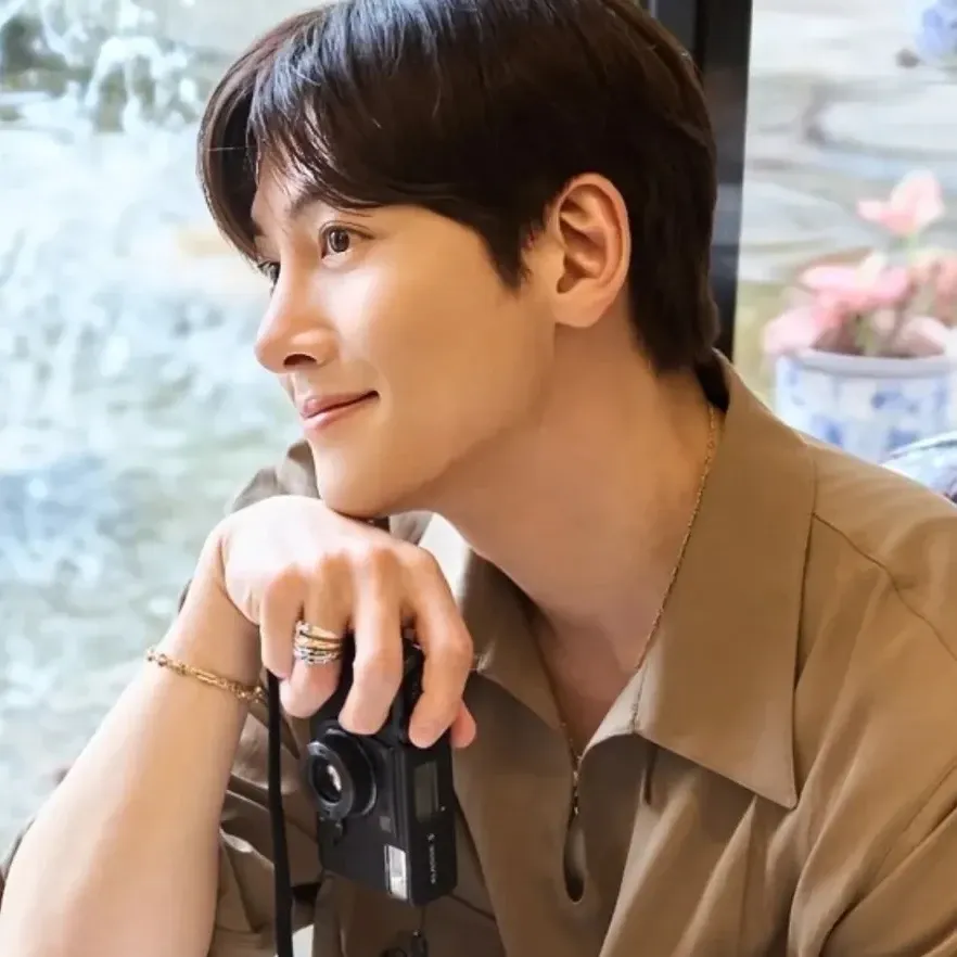 Recent activity shot of Ji Changwook