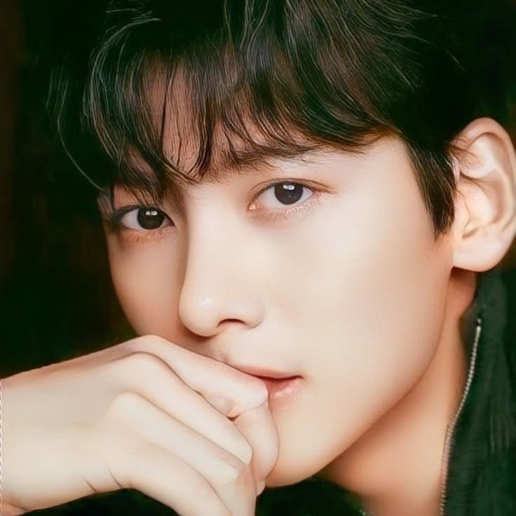 チ・チャンウクの最近の活動ショット