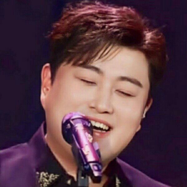 キム・ホジュンのビハインドカット