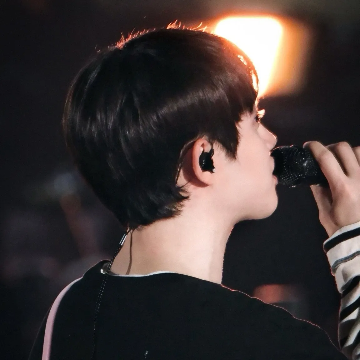 Foto kegiatan terbaru dari Doh Kyungsoo (D.O.)