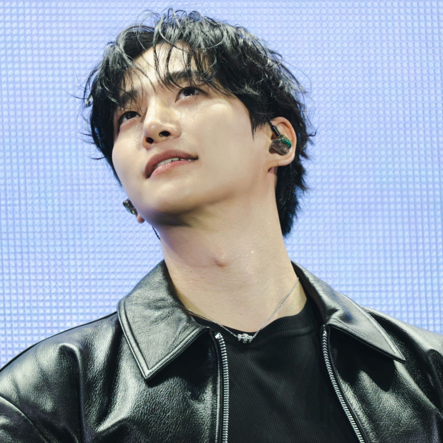 粉丝拍下的李俊昊瞬间