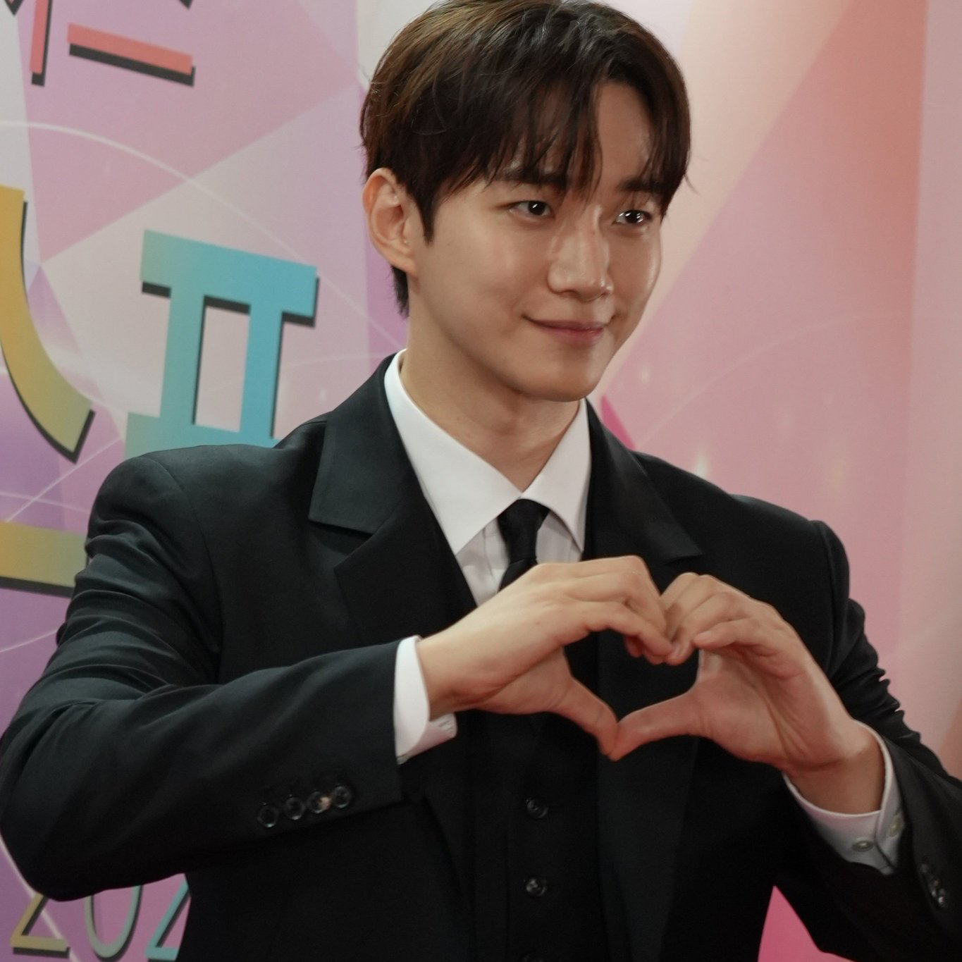 이준호의 비하인드 컷