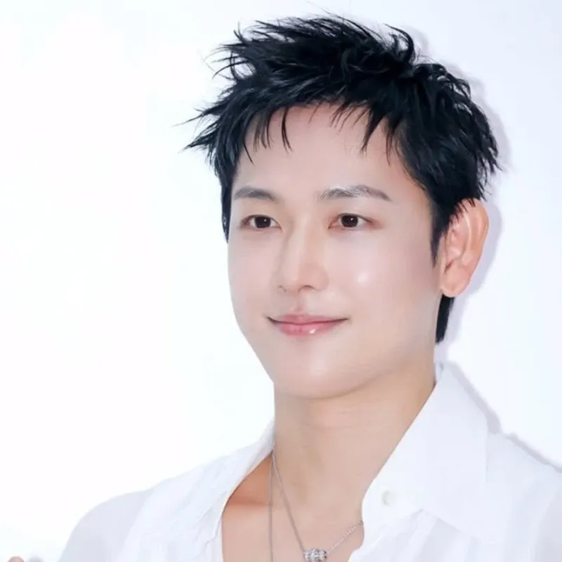 Recent activity shot of Yim Siwan