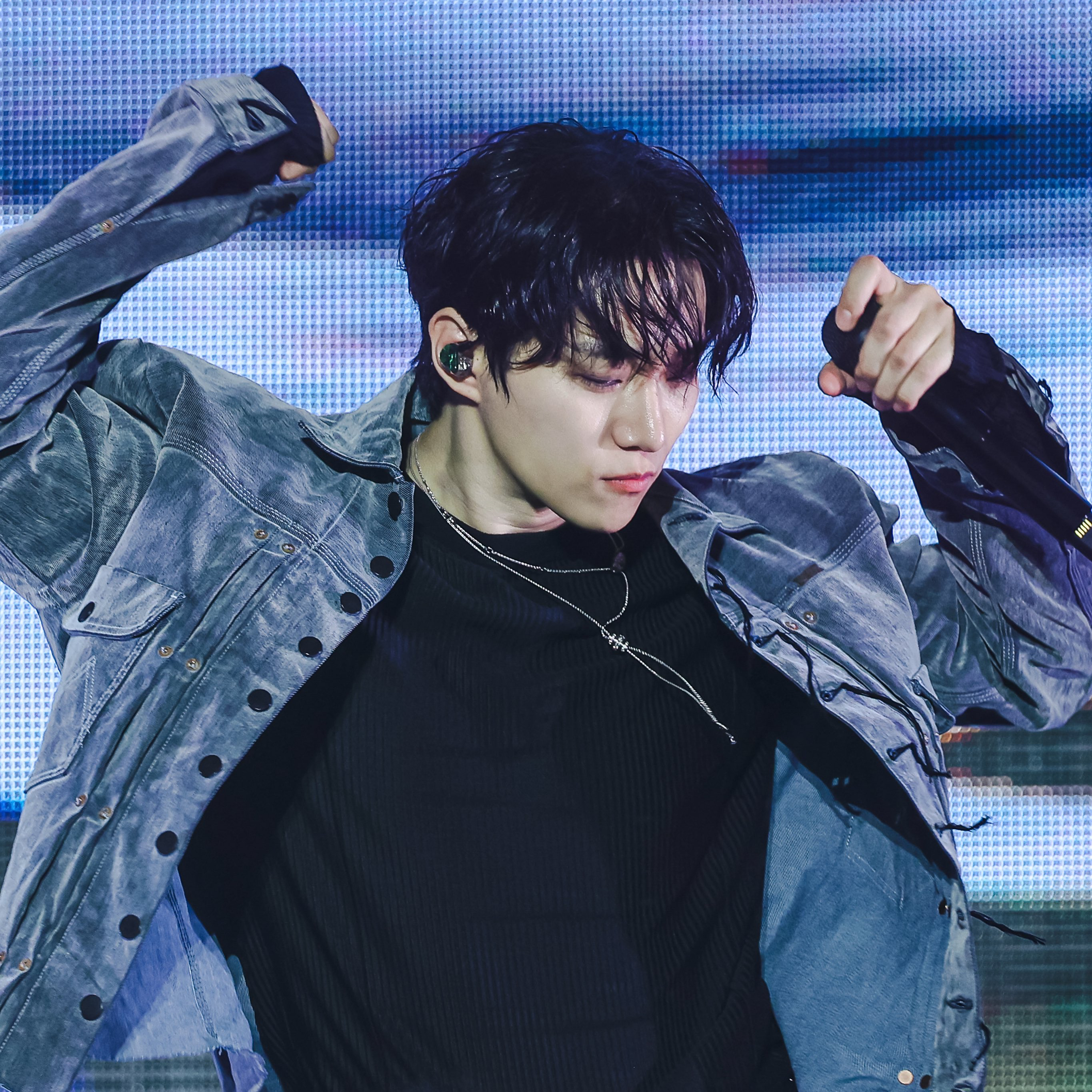 李俊昊的最新照片