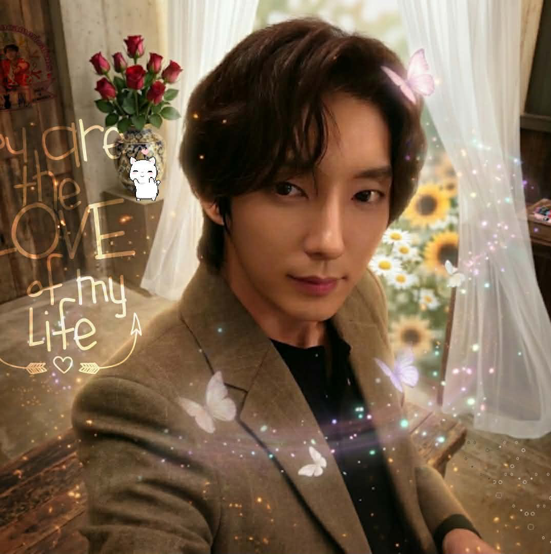 A moment captured by a fan of Lee Joongi