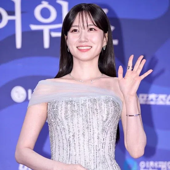 A moment captured by a fan of Park Eunbin