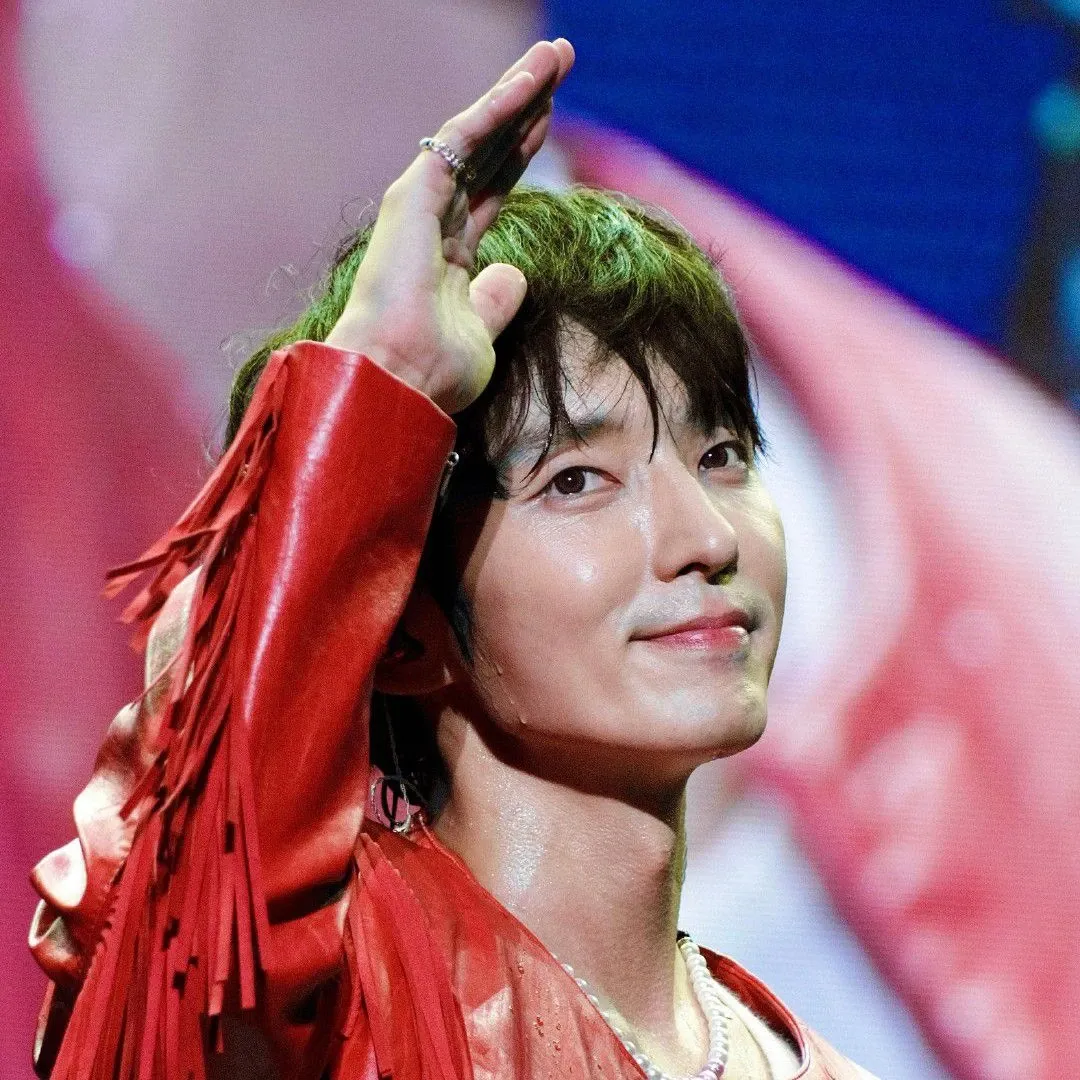 A moment captured by a fan of Lee Joongi