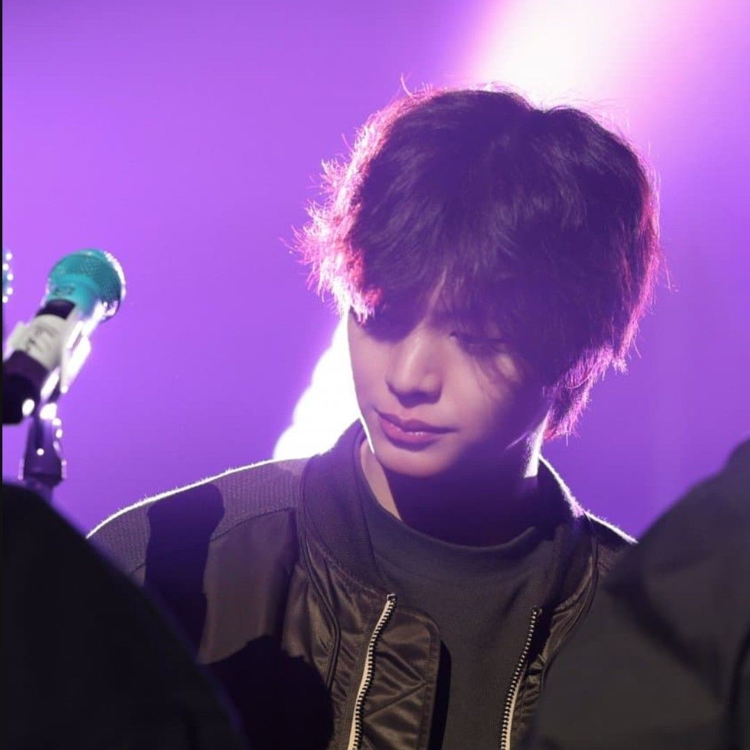 Recent activity shot of Yook Sungjae