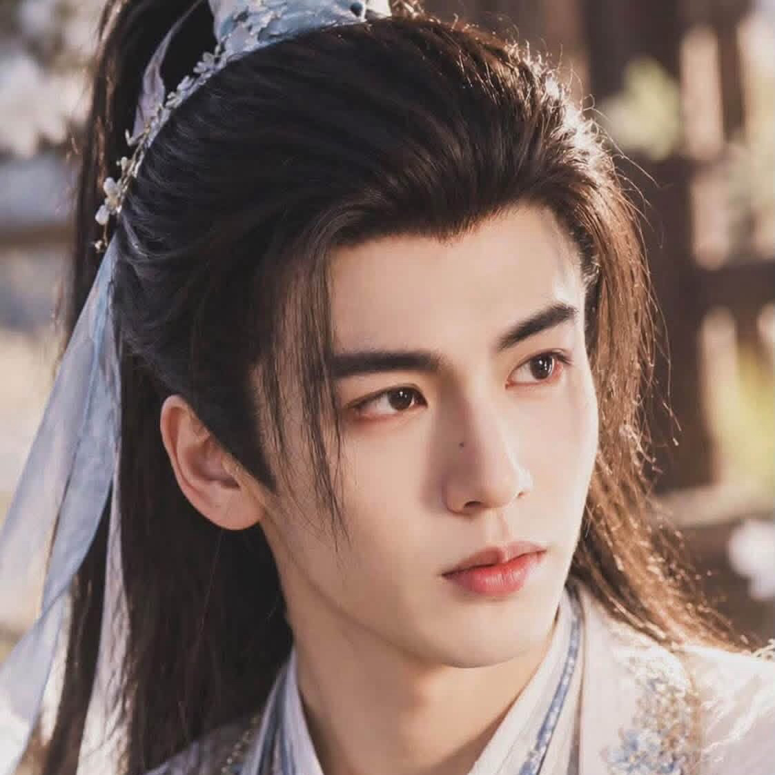 Latest photo of Zhang Linghe