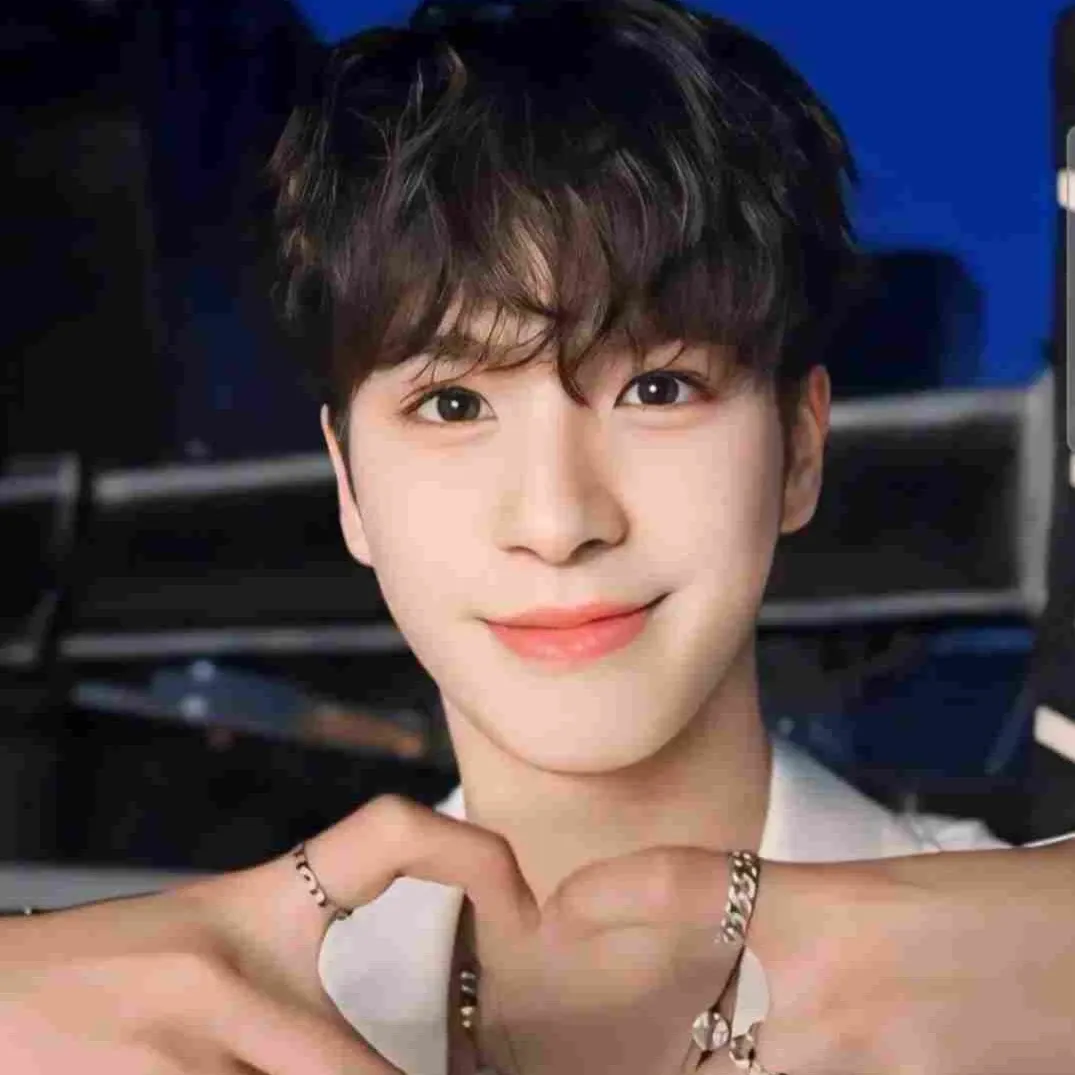 郑东元的近期活动照