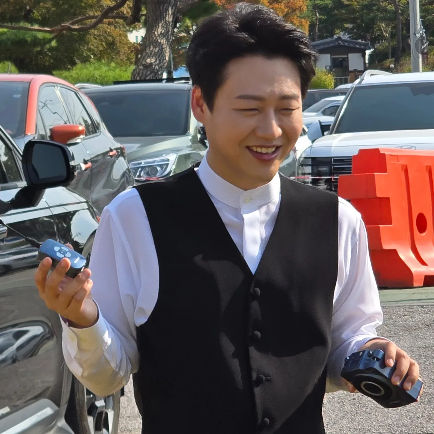 Behind-the-scenes cut of Min Soohyun