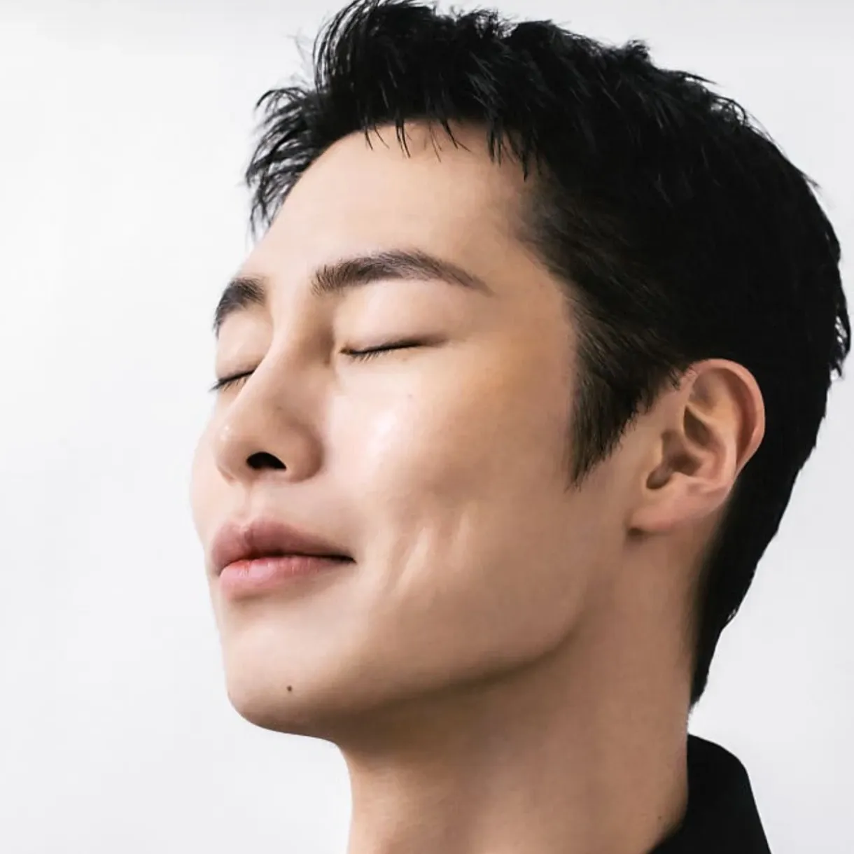 Foto kegiatan terbaru dari Lee Jaewook