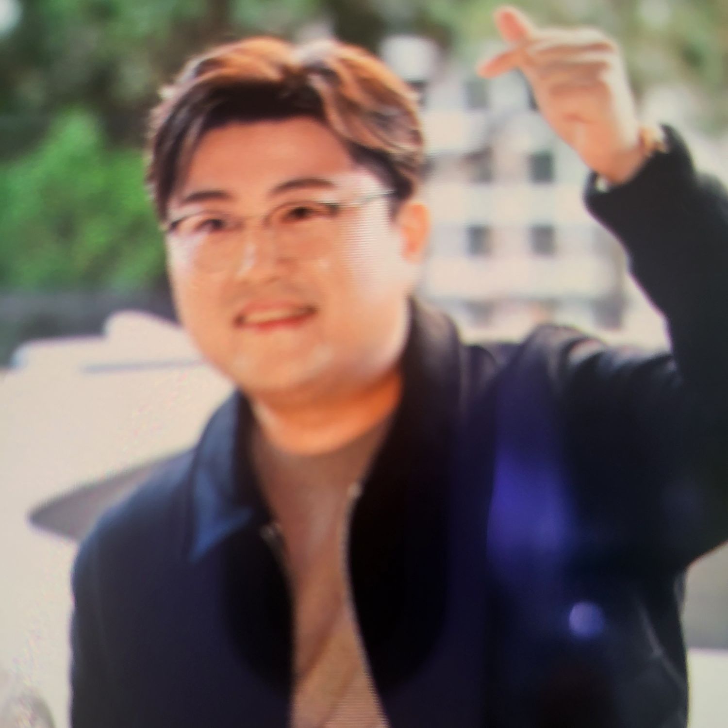 粉丝拍下的金浩中瞬间