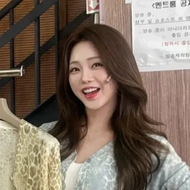 홍지윤의 최신 사진