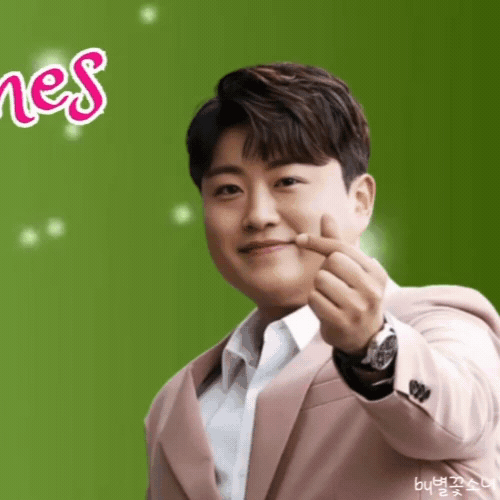 キム・ホジュンのビハインドカット