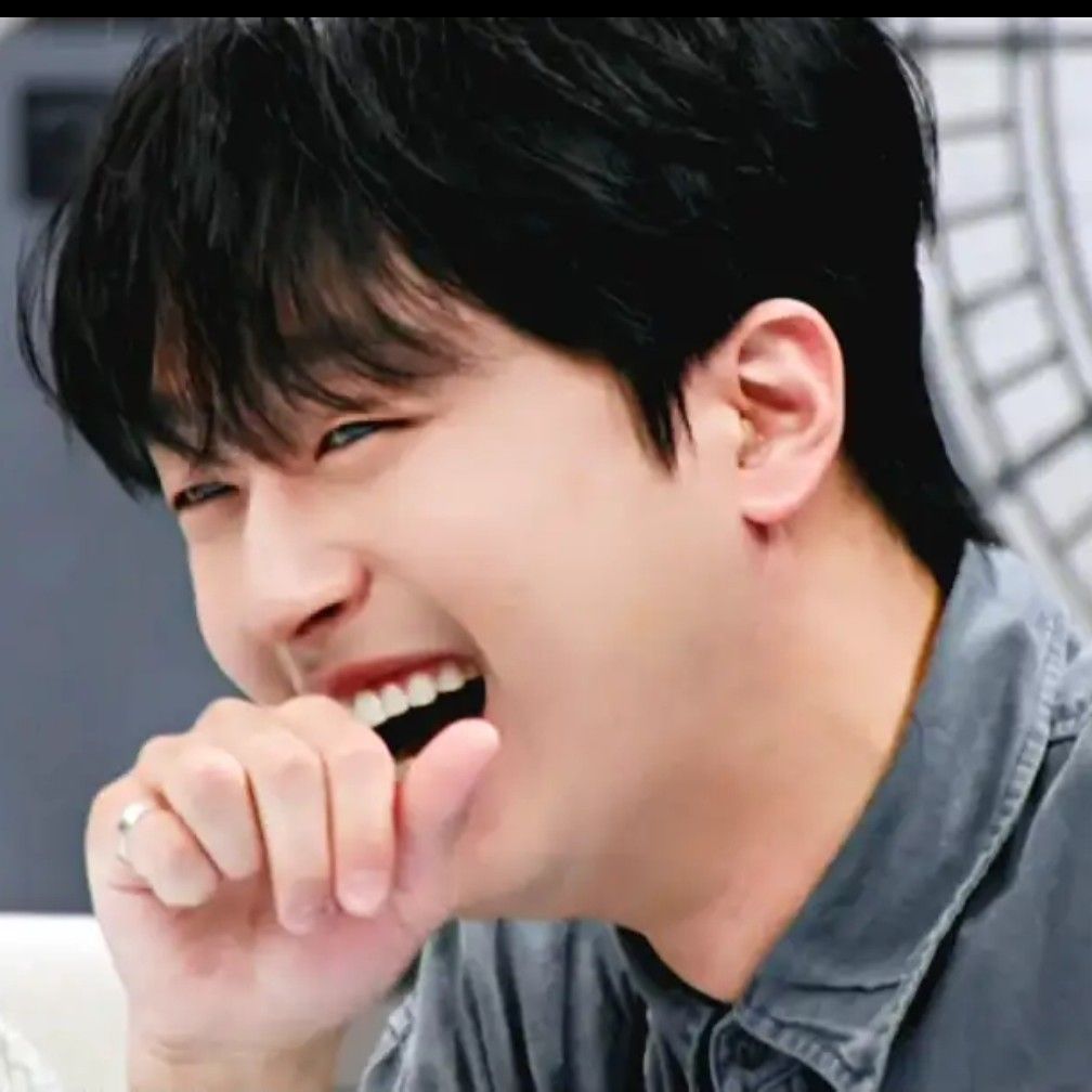 이찬원의 최신 사진