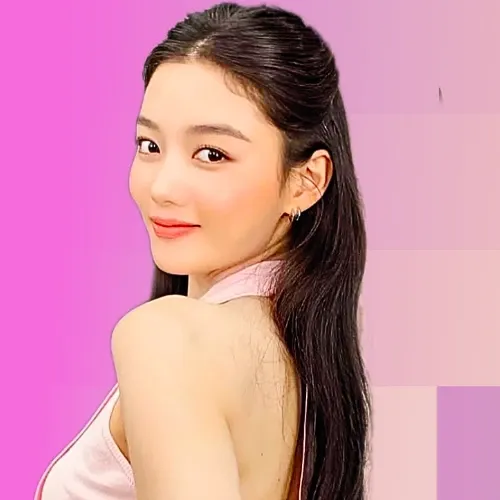 Behind-the-scenes cut of Kim Youjung