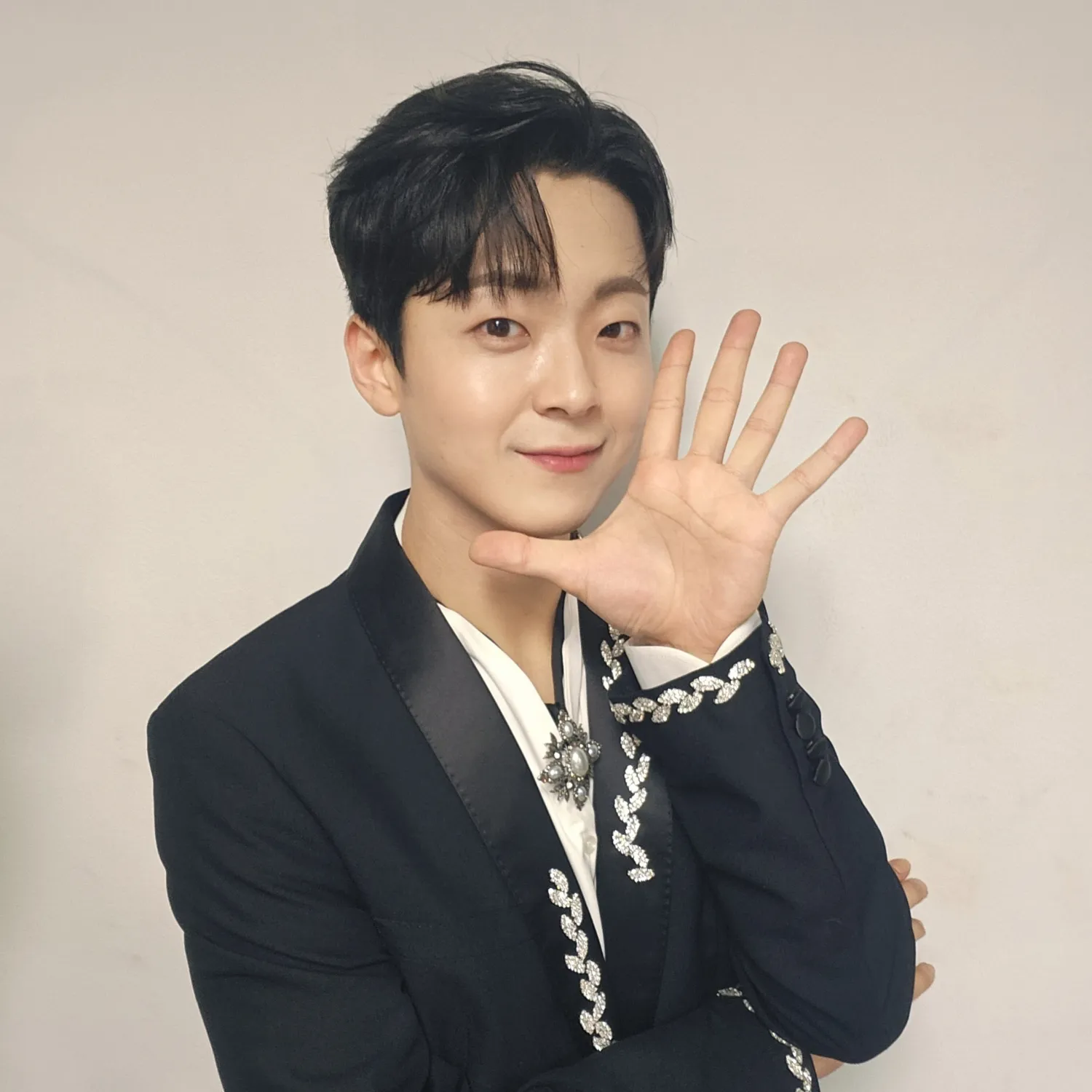 Behind-the-scenes cut of Park Minsu