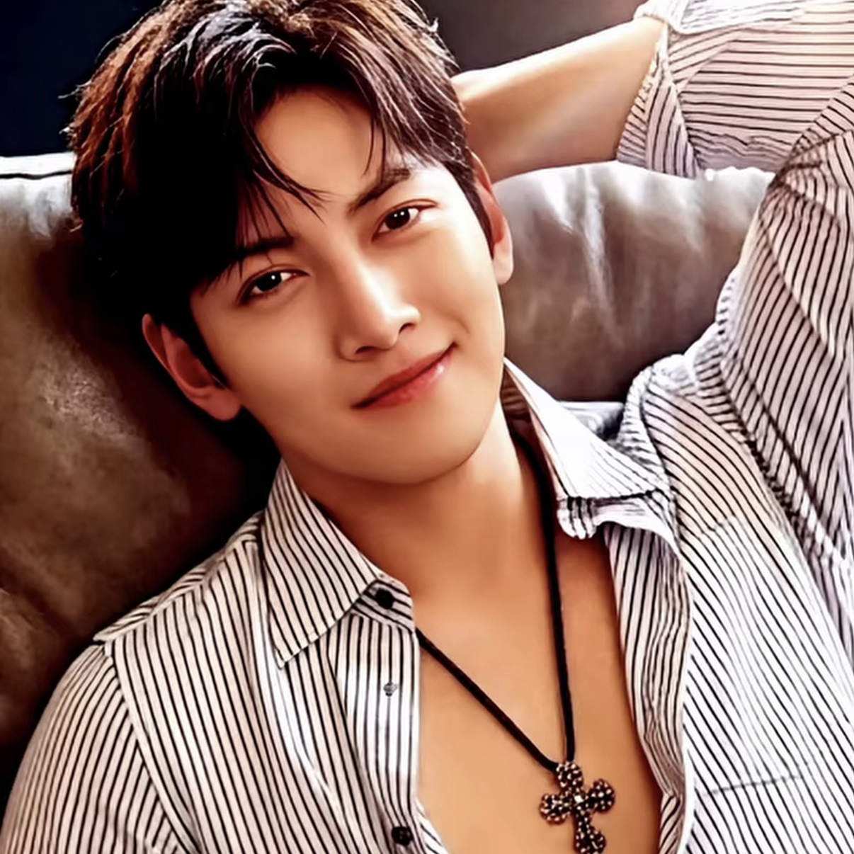 チ・チャンウクのビハインドカット