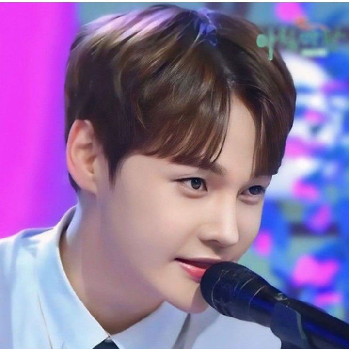 粉丝拍下的朴瑞镇瞬间