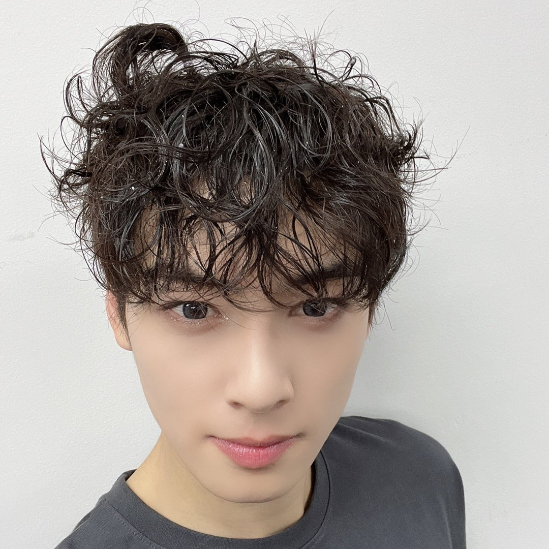 Latest photo of Cha Eunwoo
