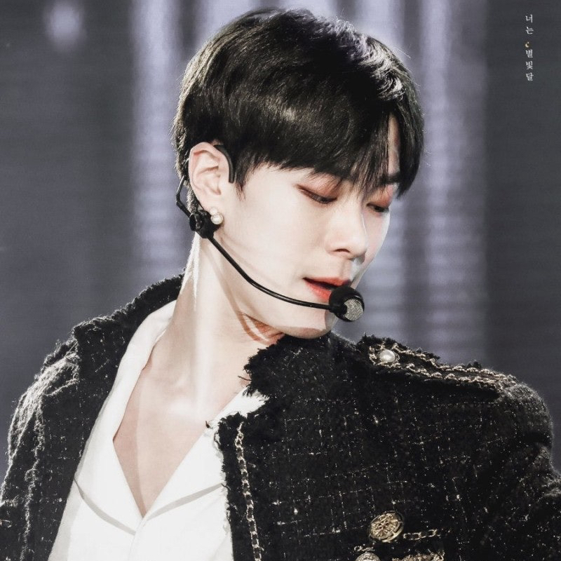 Latest photo of Cha Eunwoo
