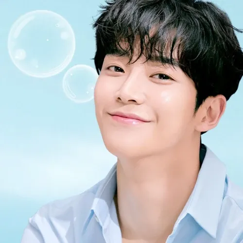 Cuplikan di balik layar dari Rowoon