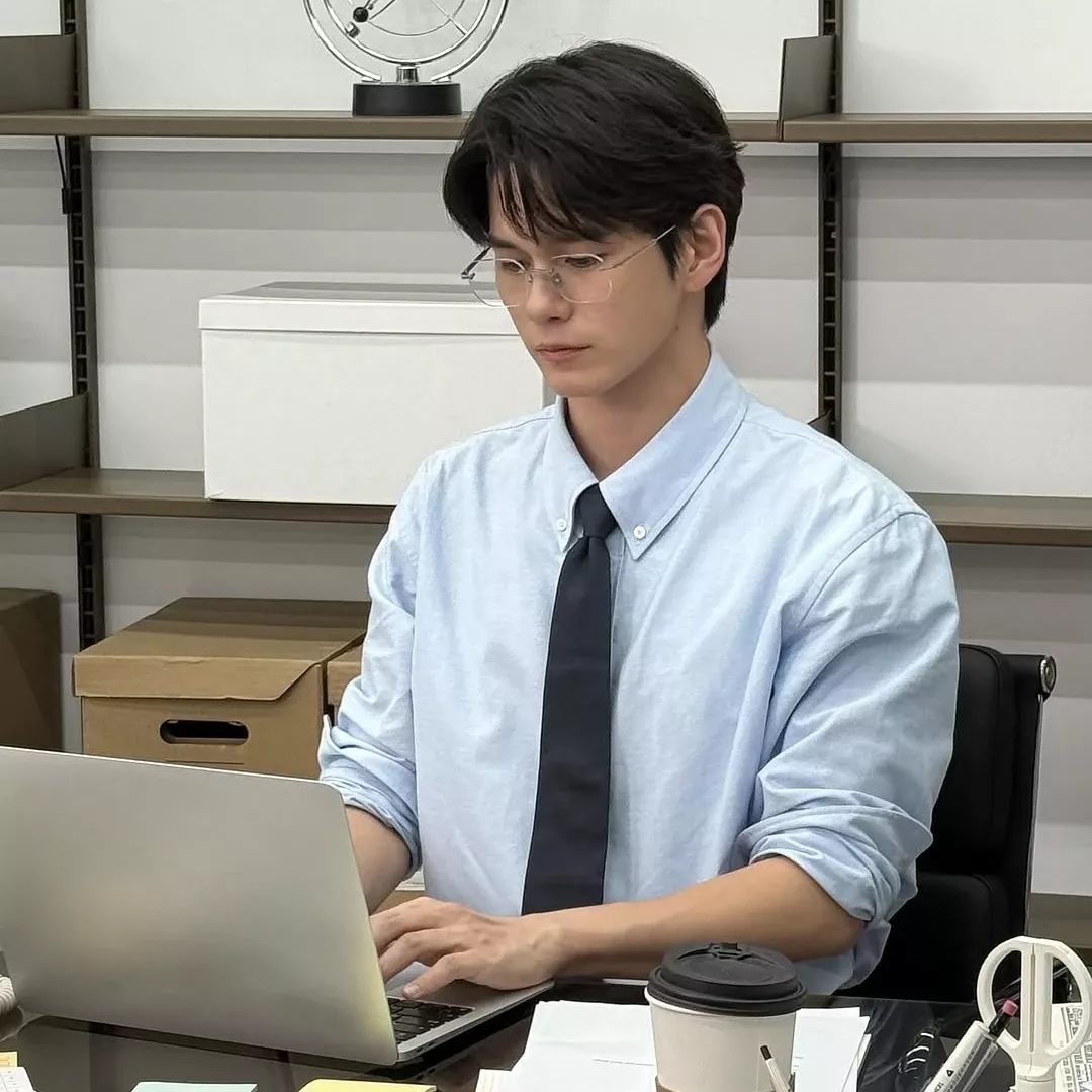 Cuplikan di balik layar dari Ong Seongwu