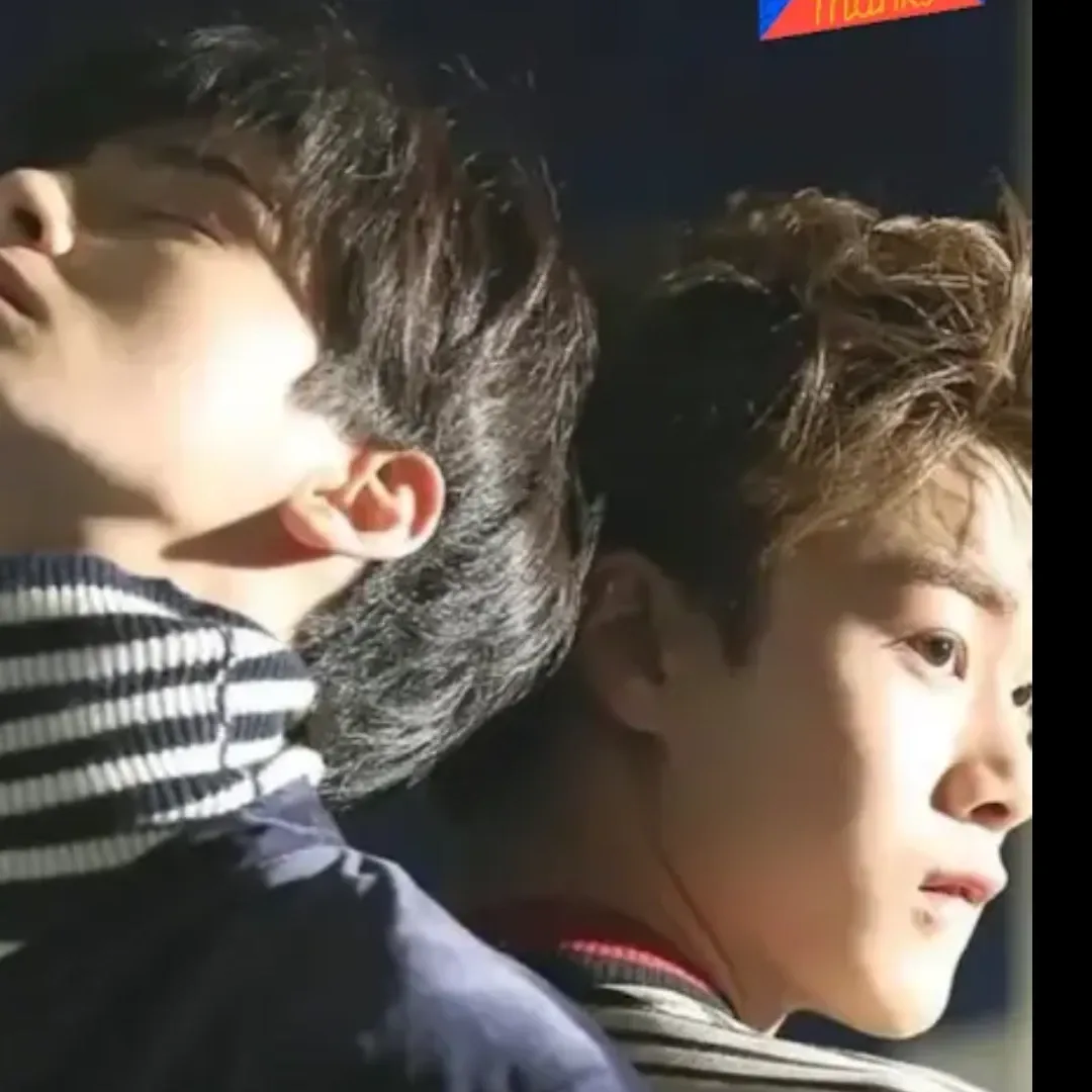 A moment captured by a fan of Cha Eunwoo