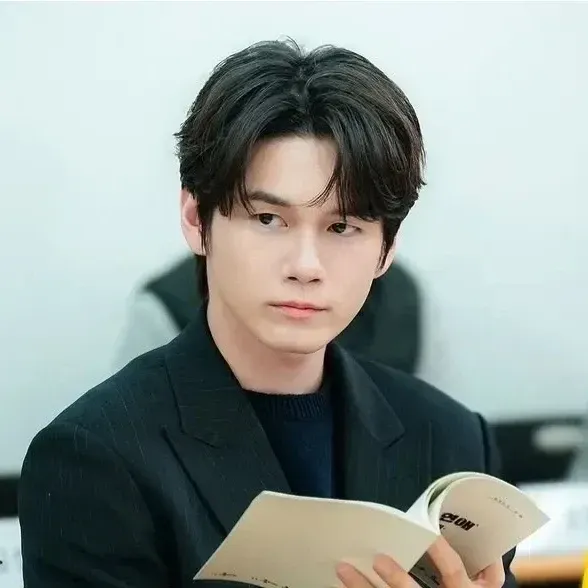 옹성우의 최신 사진