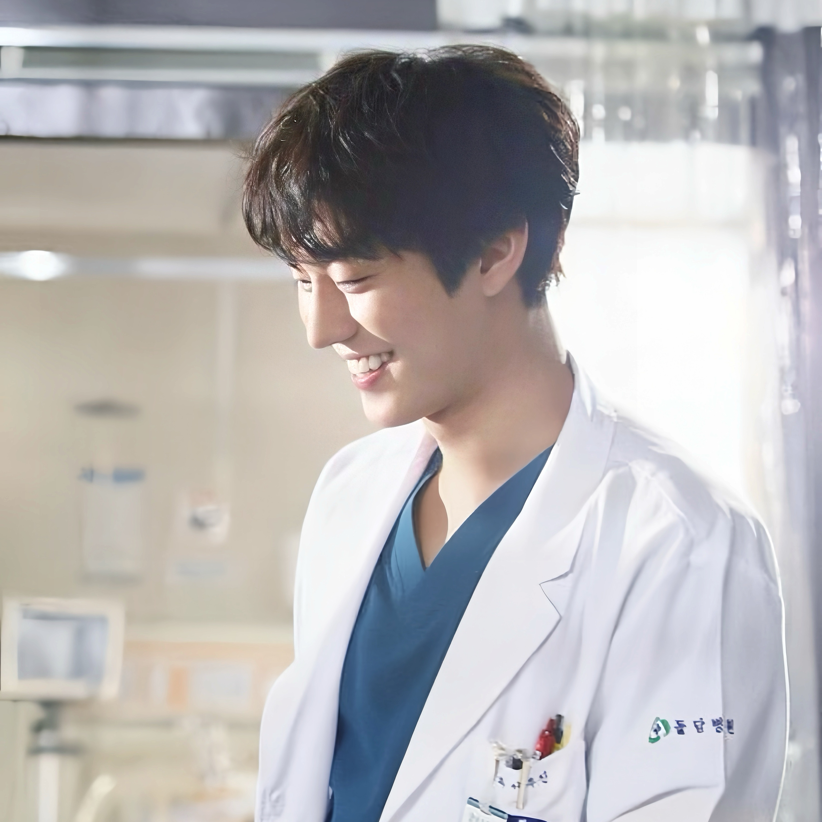 Foto kegiatan terbaru dari Ahn Hyoseop