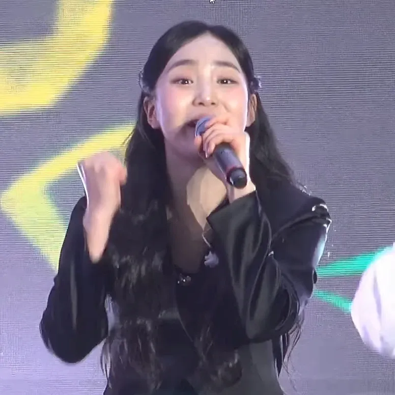 김태연의 비하인드 컷